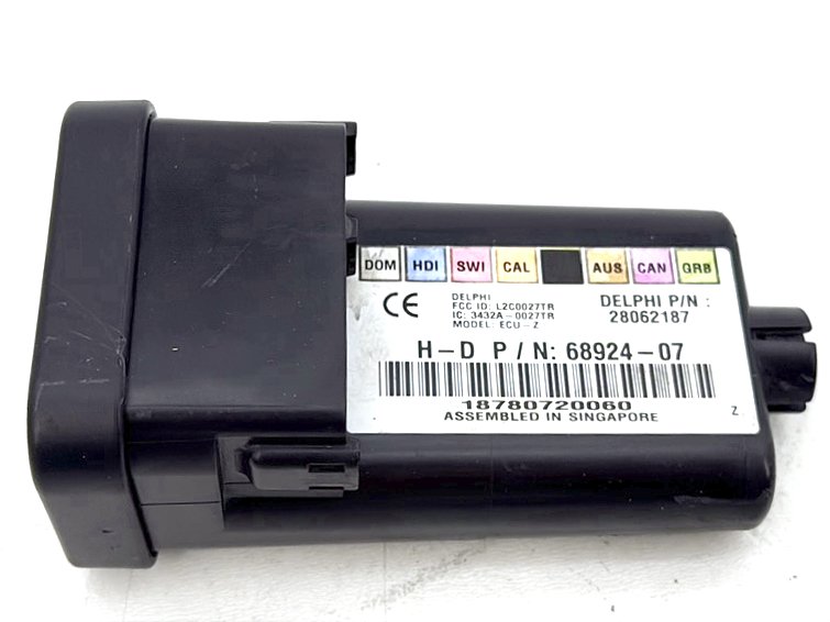 2008 Harley Touring FLHTCU Electra Glide Ultra Turn Signal Security Module TSSM