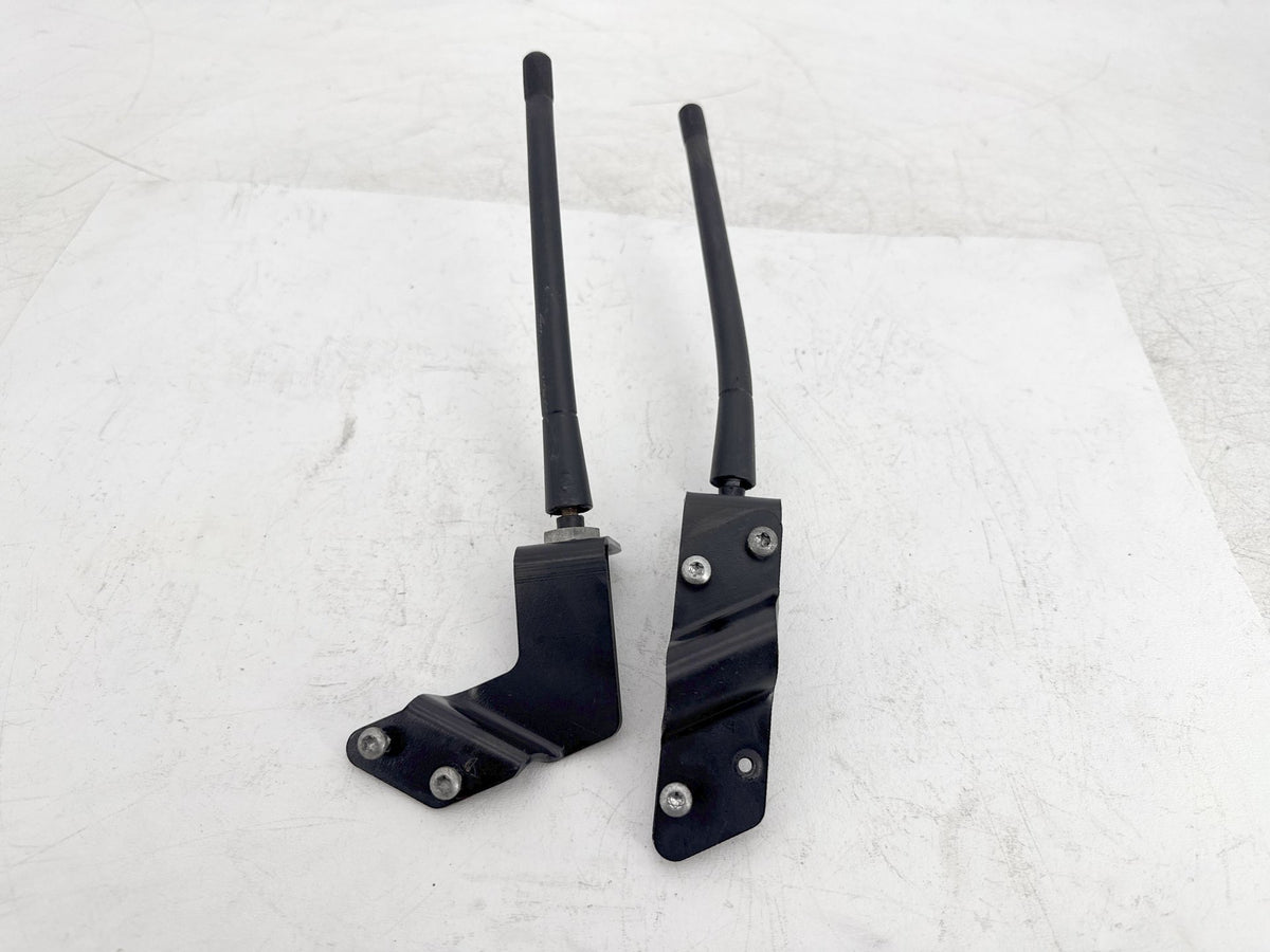 2013 Harley Street Glide Touring FLHX OEM Audio Radio Antenna Mast FM AM