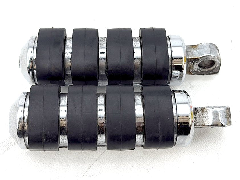 1999 - 2006 Harley-Davidson Softail Heritage Passenger Left & Right Foot Pegs Kuryakyn Small ISO-Pegs