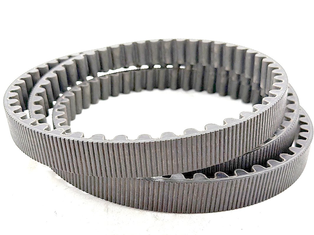 2011 Harley Road Glide Touring FLTRX OEM Rear Drive Belt 40024-09 140T 1"