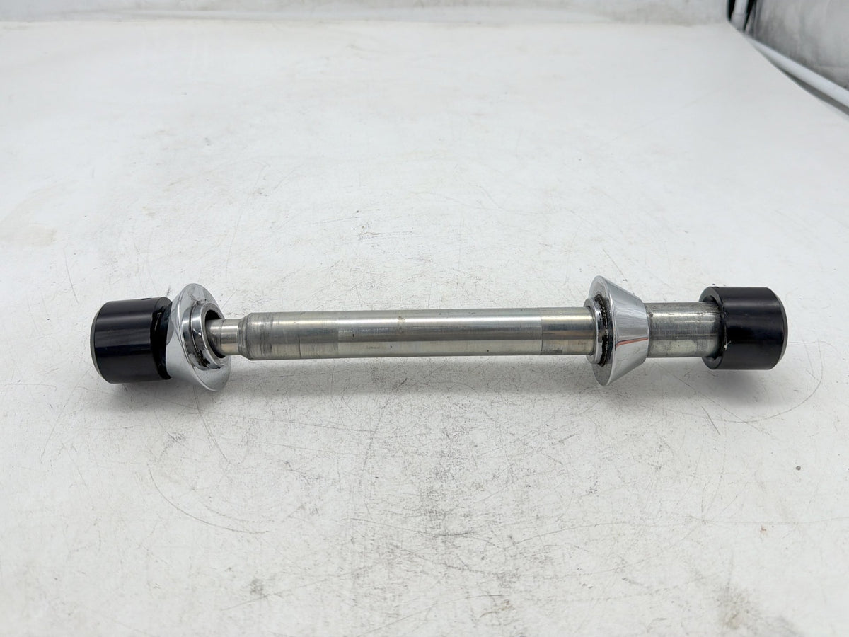 2010 Harley Street Glide Touring FLHX OEM Front Wheel Axle Bolt Shaft
