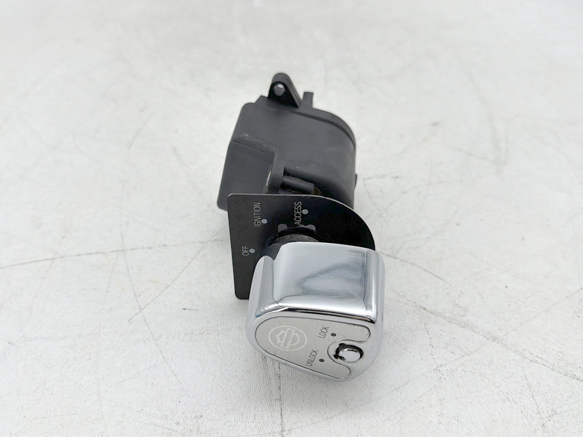 07 Harley Touring Electra Glide Ignition Switch Cylinder Barrel Lockset NOKey