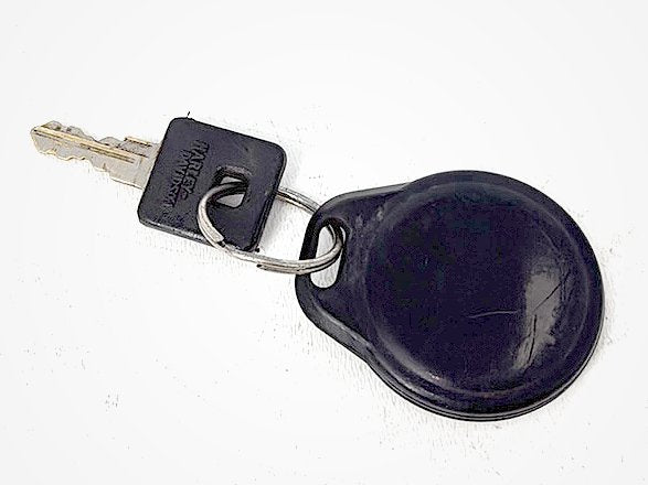 2005 Harley Sportster XL883C 883 Custom OEM Smart Keyless 1 Key Fob Remote