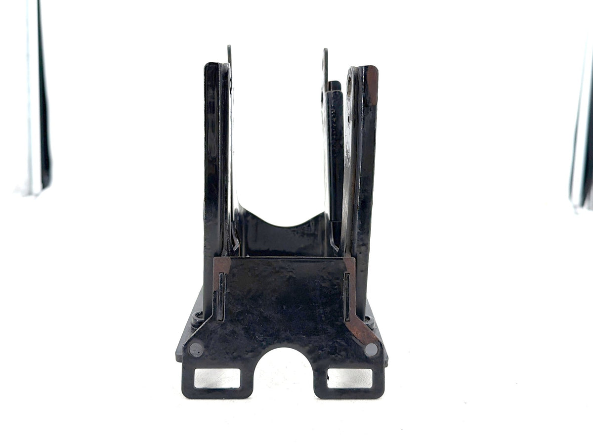 2016 Harley Road Glide Touring FLTRXS OEM Inner Fairing Mount Support Bracket
