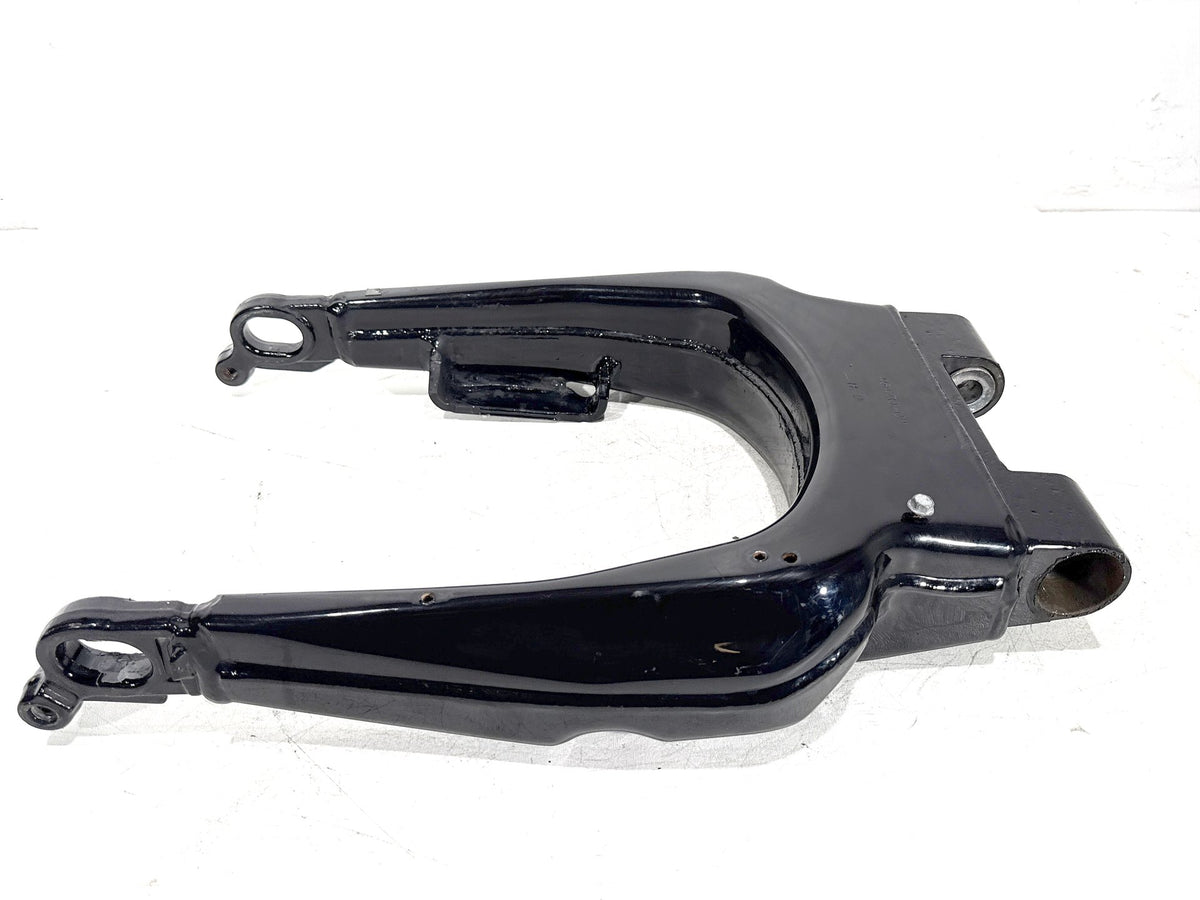 2010 Harley Road King Touring Police OEM Rear Fork Swingarm Swing Arm