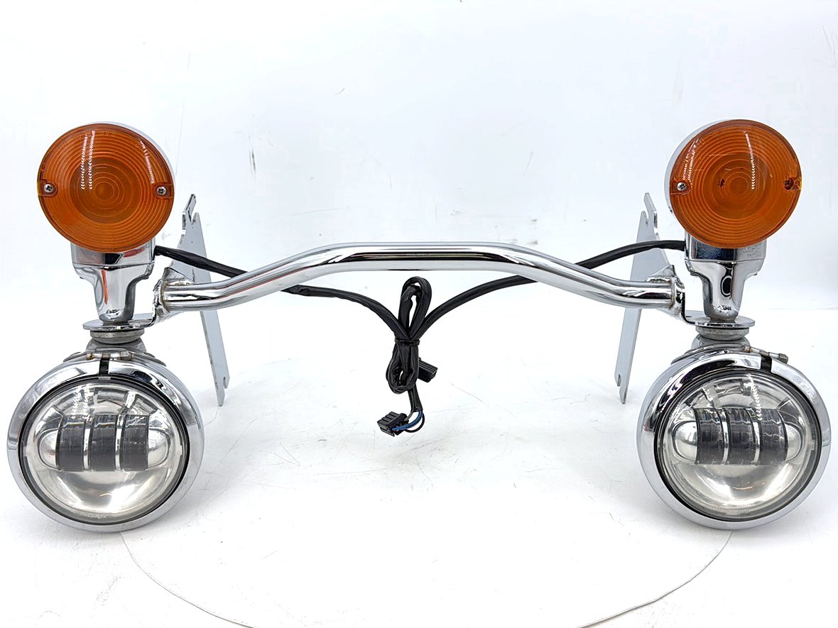 2007 - 2011 Harley-Davidson Touring Electra Glide Ultra Front Turn Signal Indicators Aux Light Bar 68712-94A
