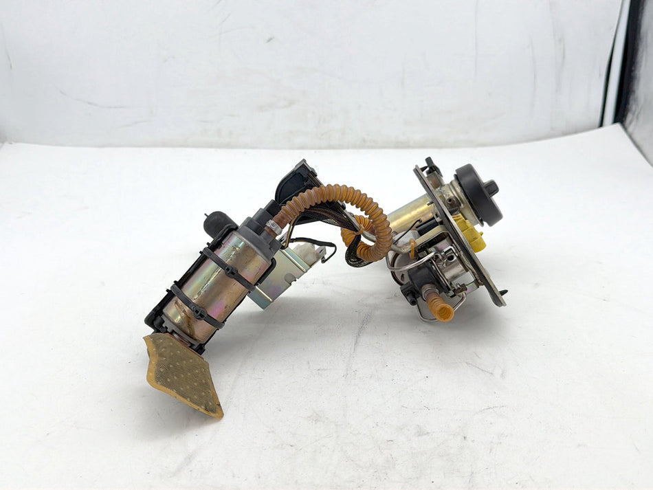 07 Harley Electra Glide Touring Ultra OEM Fuel Pump Gas Gasoline Petrol Sending