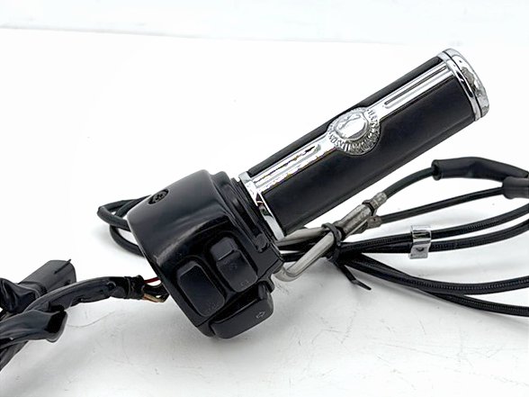 2009 Harley Sportster XL1200C 1200 OEM Right Engine Start Kill Switches Controls