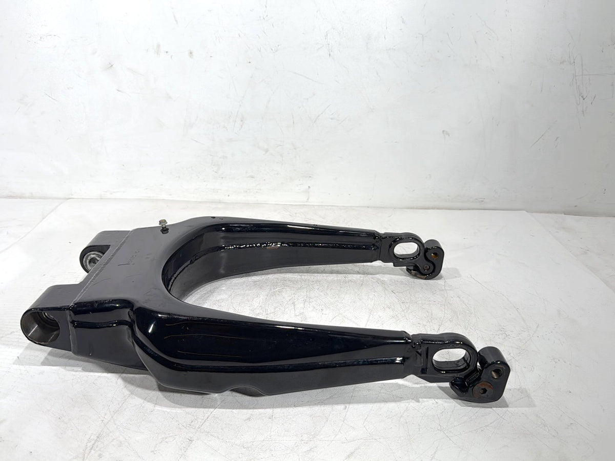 2010 Harley Street Glide Touring FLHX OEM Rear Fork Swingarm Swing Arm