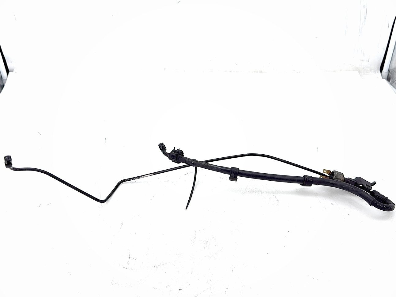 2003 Harley Electra Glide Touring Ultra FLHTCUI OEM Rear Brake Hose Line Pipe
