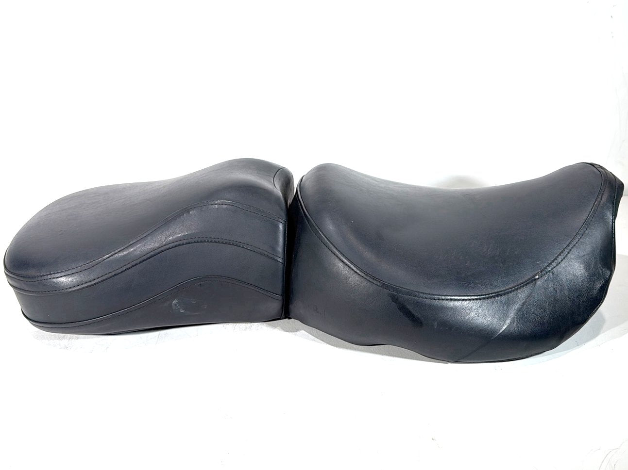 1999 - 2006 Harley-Davidson Touring Road King Police Passenger Rider Driver Seat Saddle 52949-97A