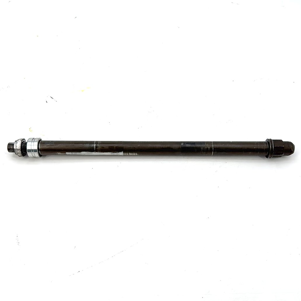 1999 - 2006 Harley-Davidson Touring Road King Rear Fork Swingarm Pivot Bolt Shaft  	47492-89A