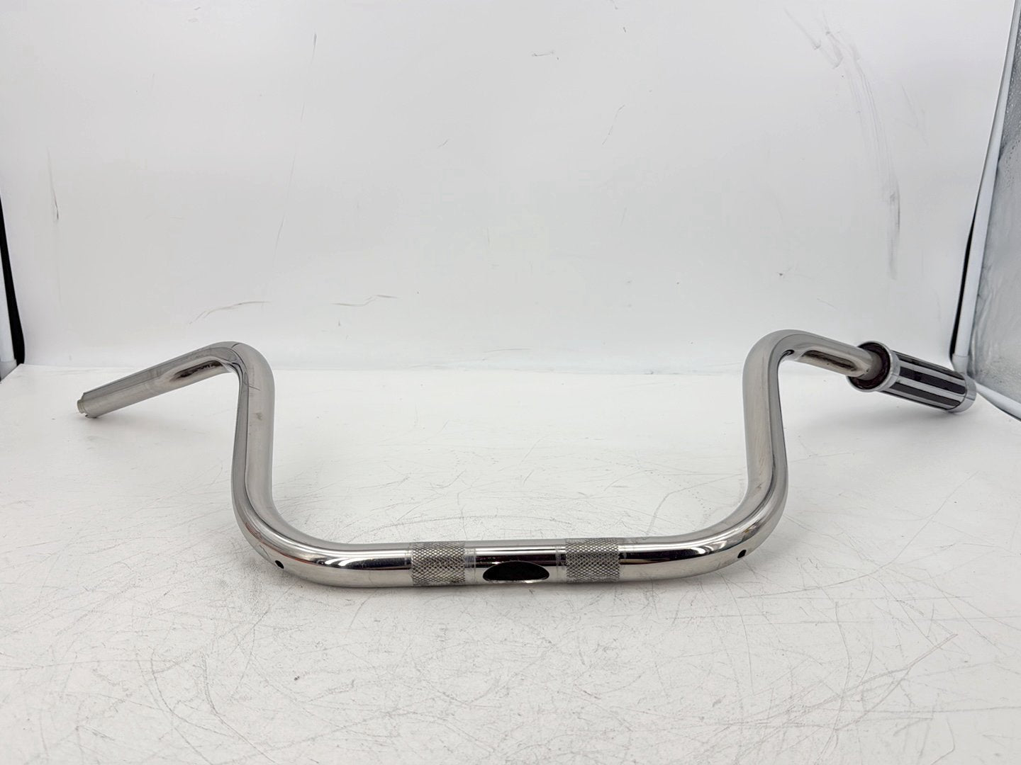 2006 Harley Touring FLHRI Road King OEM Front Handlebars Handle Bars