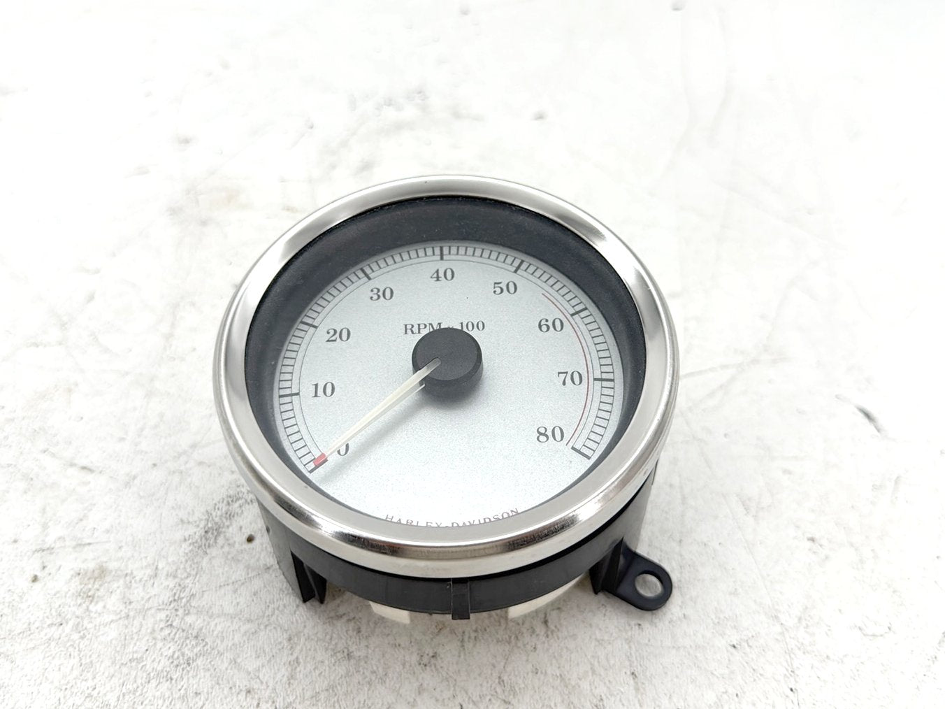 2006 Harley Street Glide Touring FLHXI OEM Tachometer Gauge Instrument Cluster