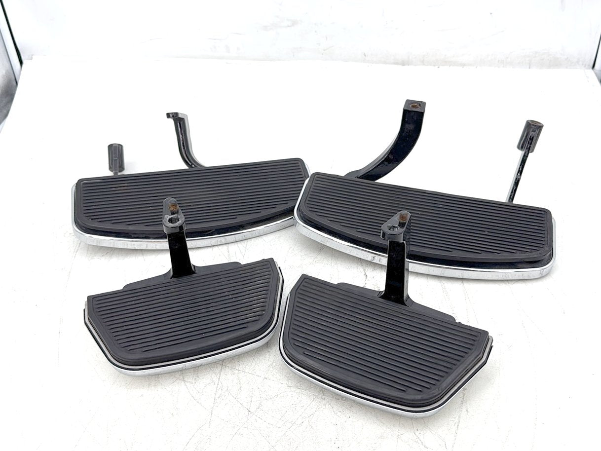 2007 Harley Electra Glide Touring Left Right Driver &amp; Pass Floorboard Foot Rest