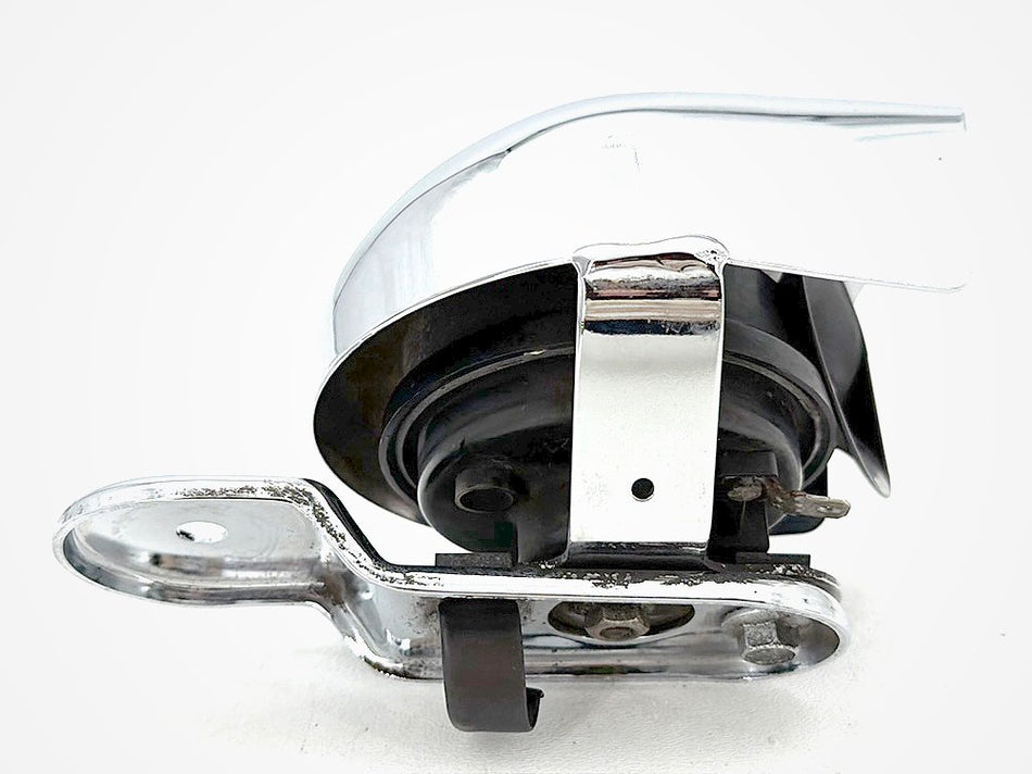 2007 Harley Dyna Street Bob FXDBI OEM Horn Signal Klaxon Chrome Cover