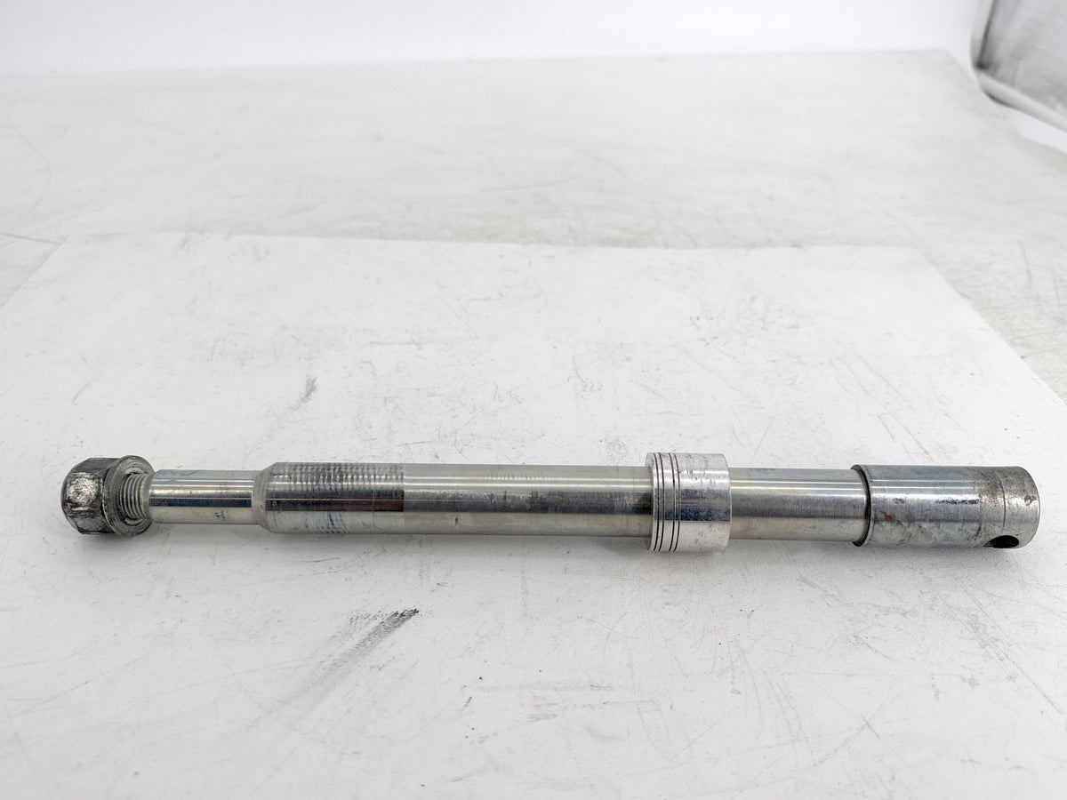 2013 Harley Street Glide Touring FLHX OEM Front Wheel Axle Bolt Shaft