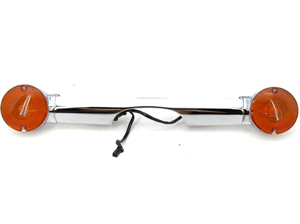 1999 - 2006 Harley-Davidson Touring Electra Glide Classic Rear Left & Right Turn Signals 68510-74C