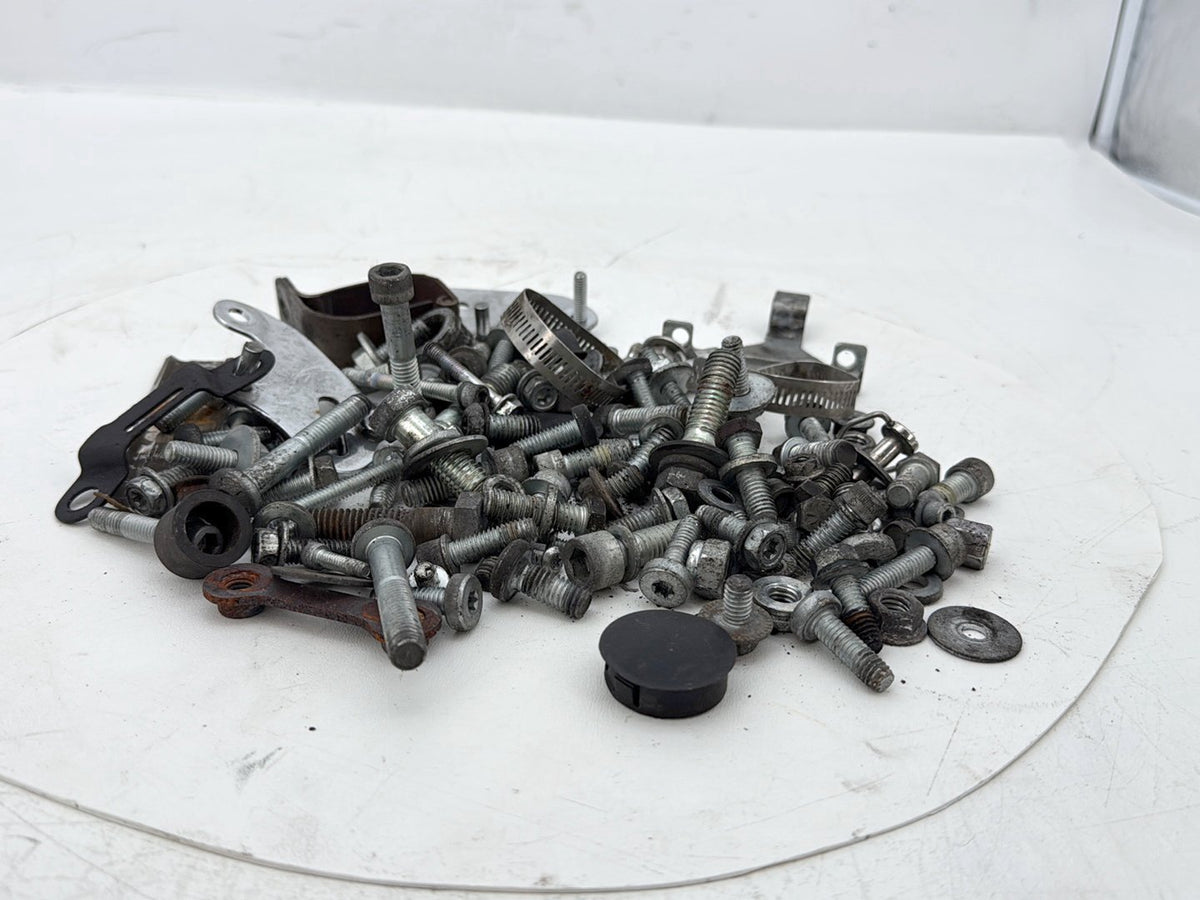 2014 Harley Street Glide Touring FLHXS OEM Hardware Bolts Nuts & Brackets