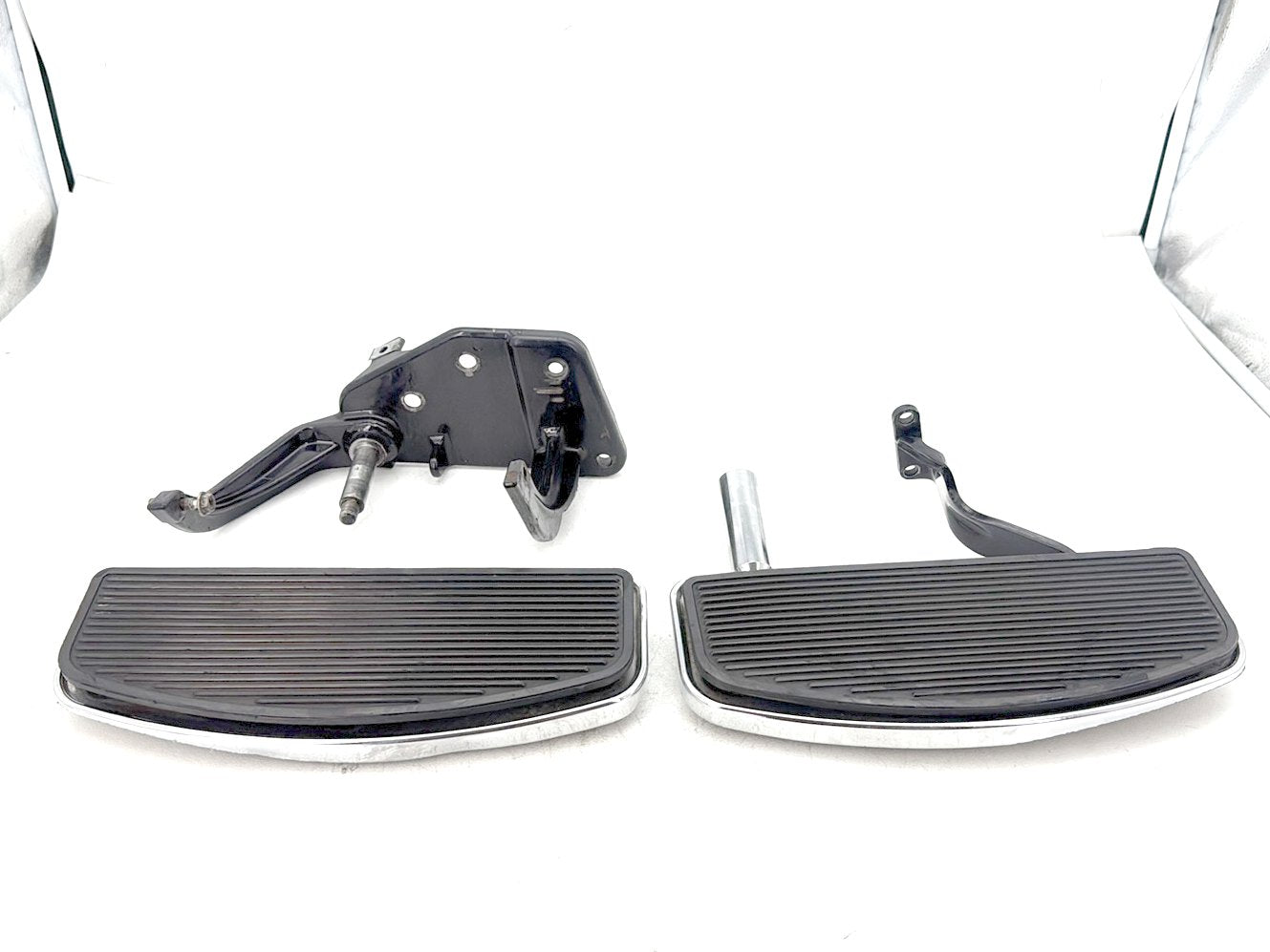 1997 Harley Softail Fat Boy FLSTF OEM Left Right Driver Floorboard Foot Rest