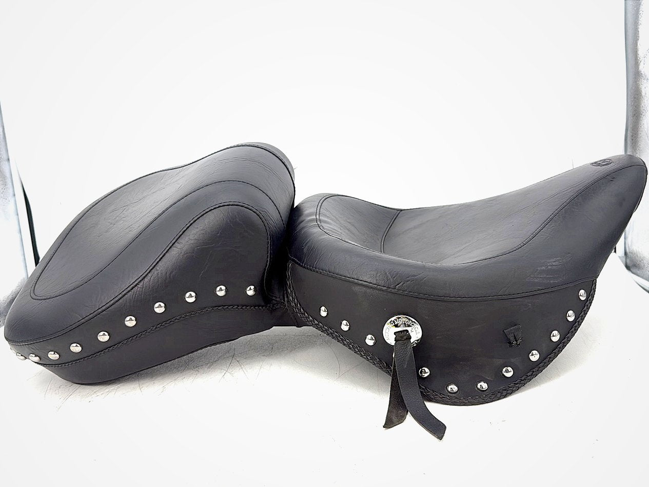 2006 Harley Softail FLSTCI Heritage Classic OEM Passenger Rider Driver Seat Saddle