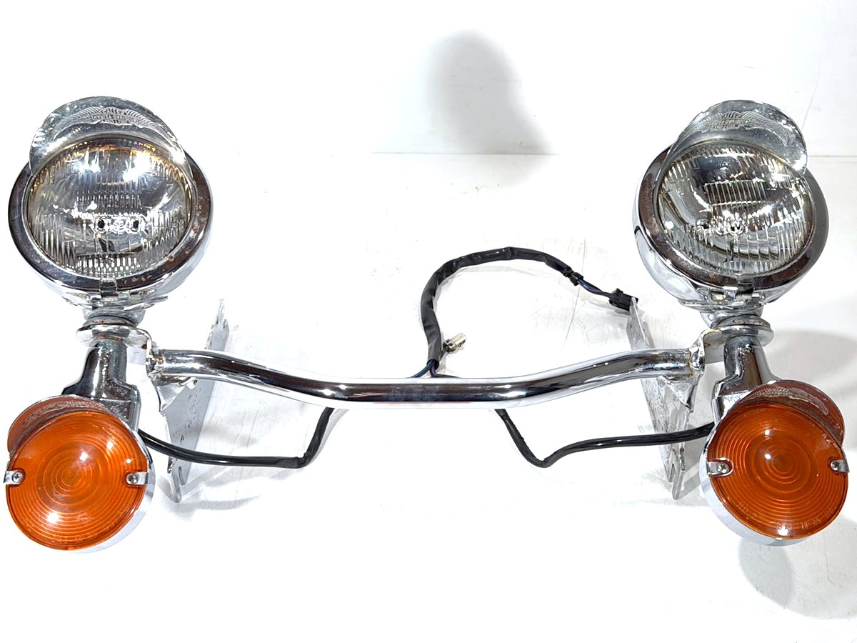 1999 - 2006 Harley-Davidson Touring Road King Police Front Left Right Turn Signal Indicators 68712-94A , 68766-94