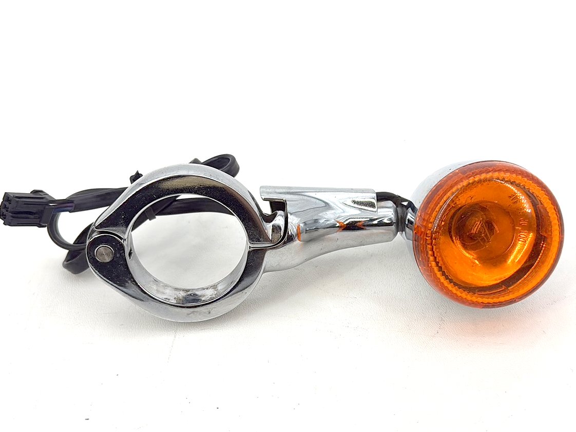 2007 - 2017 Harley-Davidson Dyna Wide Glide Front Right 1 Turn Signal Indicator 68223-09