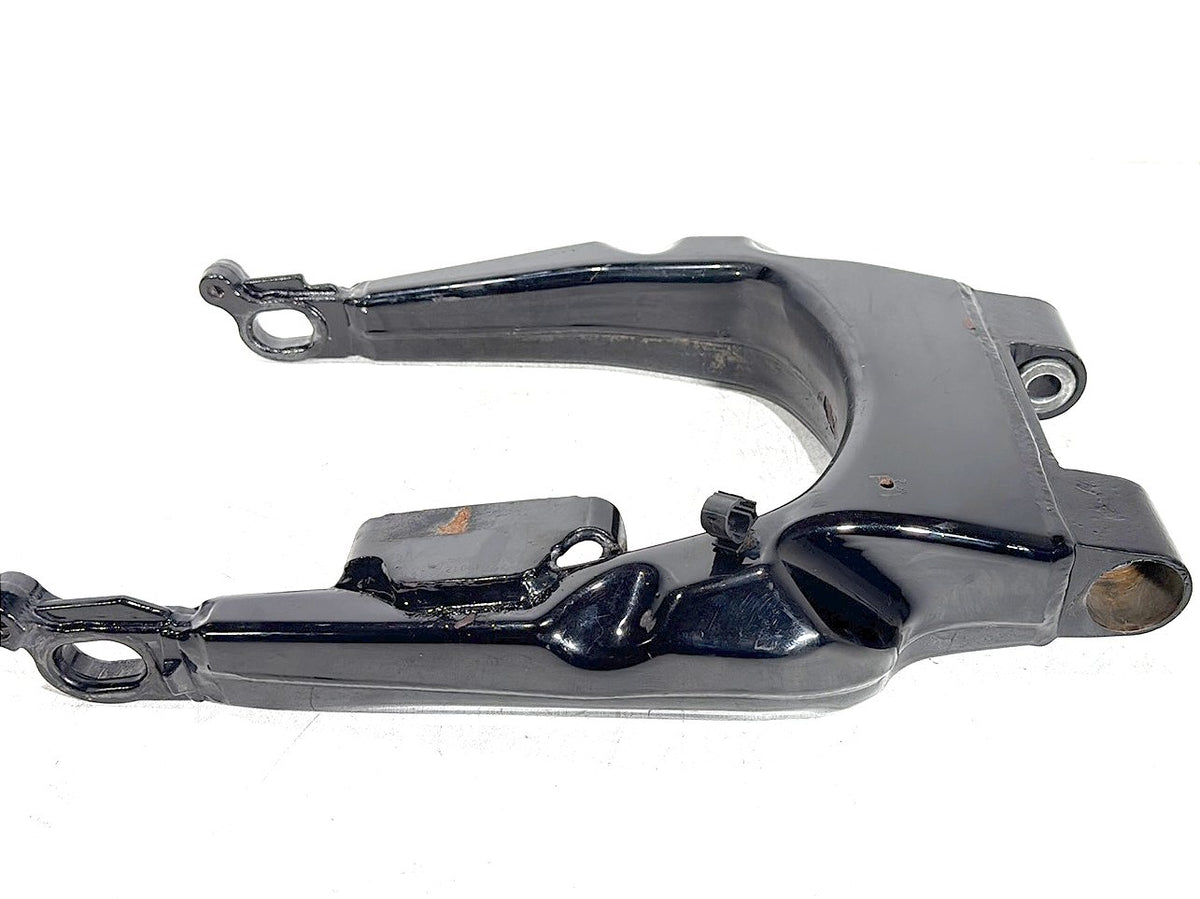 2010 Harley Electra Glide Touring Ultra OEM Rear Fork Swingarm Swing Arm