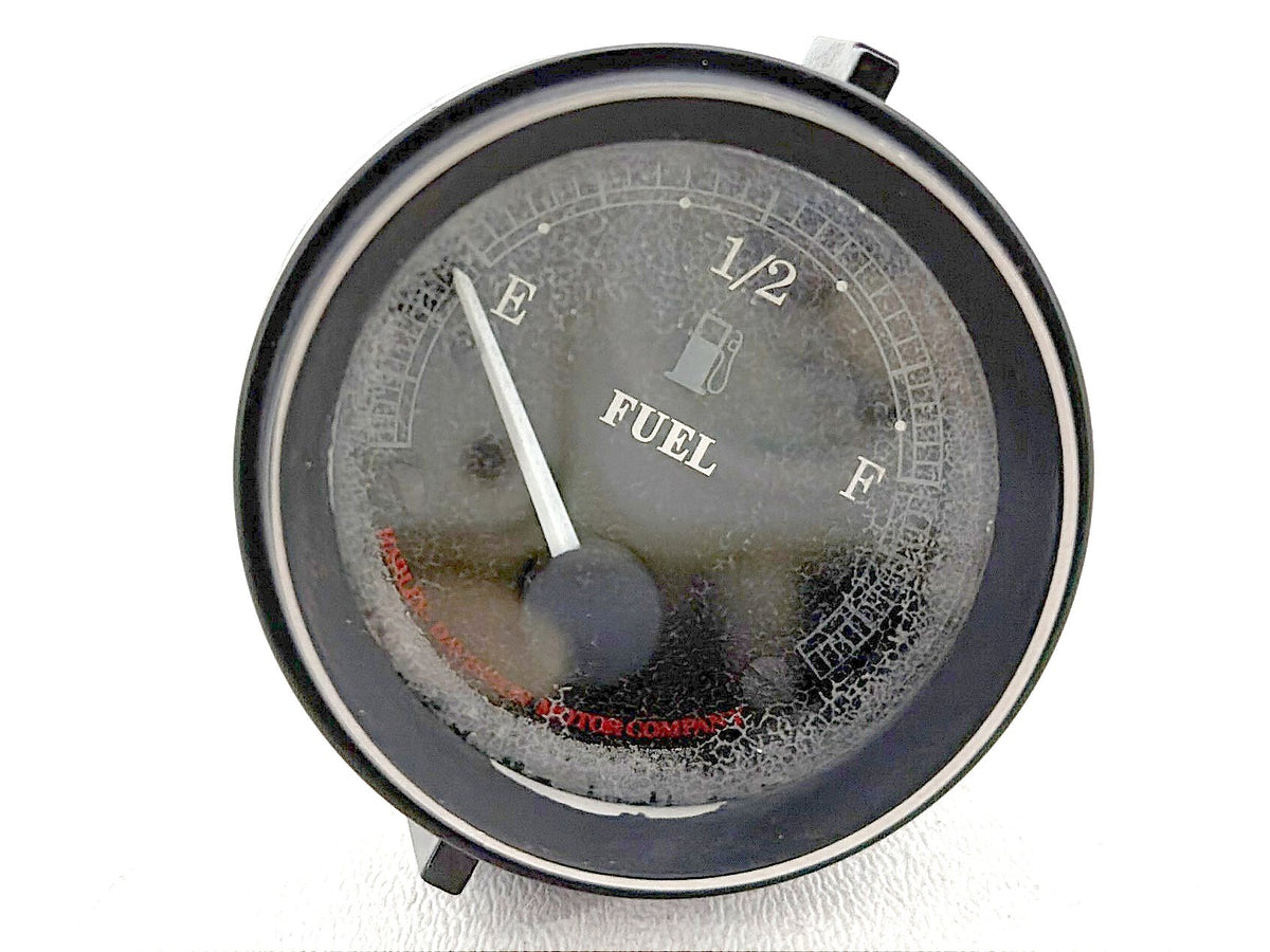 02 Harley Electra Glide Touring FLHT OEM Gas Petrol Gasoline Fuel Gauge Cluster