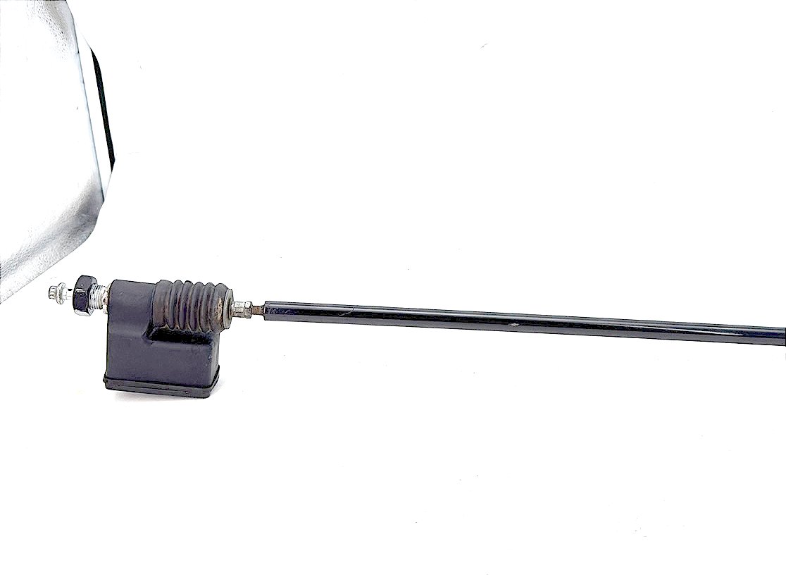 2000 Harley Dyna FXDWG Wide Glide OEM Rear Brake Master Cylinder Reservoir