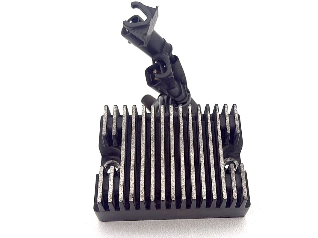 2004 - 2022 Harley-Davidson Sportster 1200 Nightster Voltage Regulator Rectifier   	74711-08