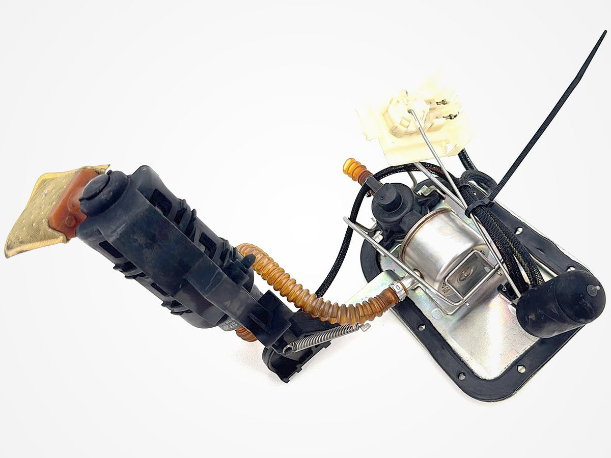2007 Harley Softail Heritage Classic OEM Gas Gasoline Fuel Petrol Pump Sending
