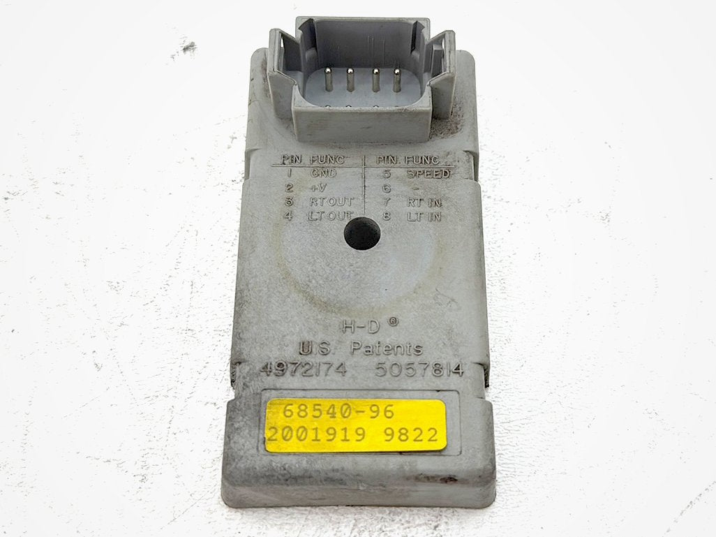 1998 Harley Softail Custom FXSTC OEM Turn Signal Computer Module TSM 68540-96