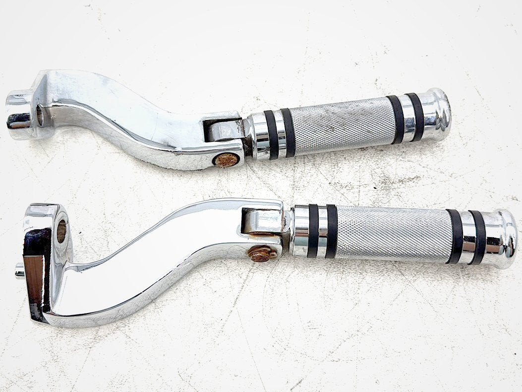 2016 Harley Road King Touring FLHR OEM Passenger Left & Right Foot Pegs