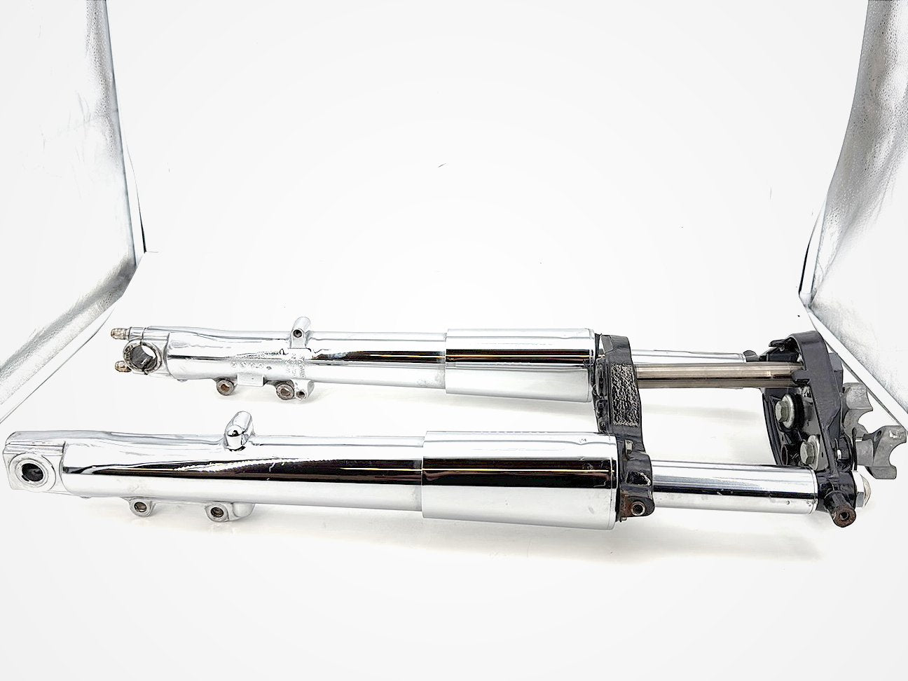 2013 Harley Street Glide Touring FLHX OEM Front Triple Tree Set & LH RH Fork Legs Sliders