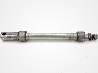 1999 - 2006 Harley-Davidson Touring CVO Screamin Eagle Road King Front Wheel Axle Bolt Shaft 43364-00