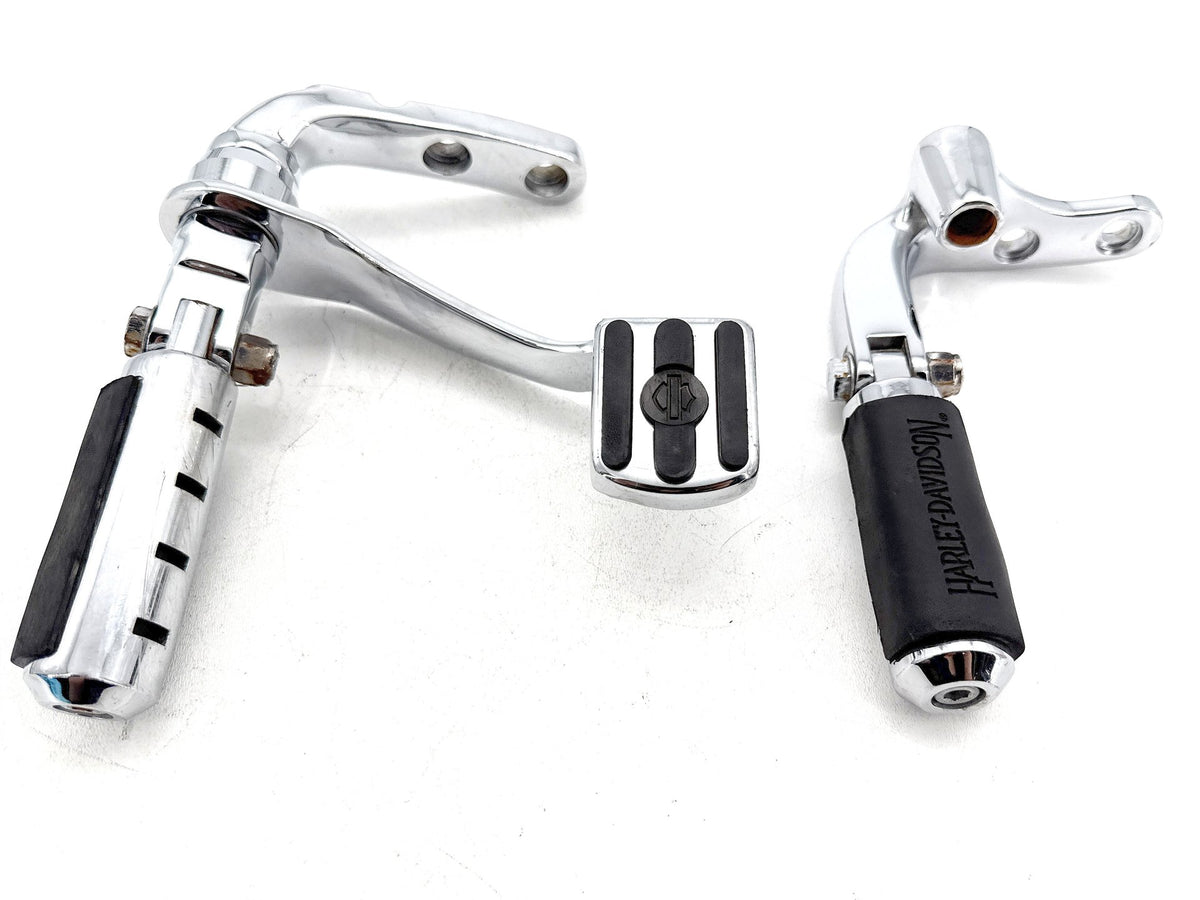 2008 Harley Dyna Fat Bob FXDF OEM Left Right Foot Brake Control Pegs
