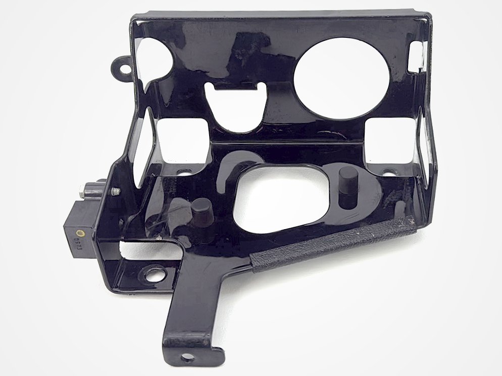 03 Harley Sportster XL1200C 1200 Custom OEM Battery Tray Bracket Holder Carrier