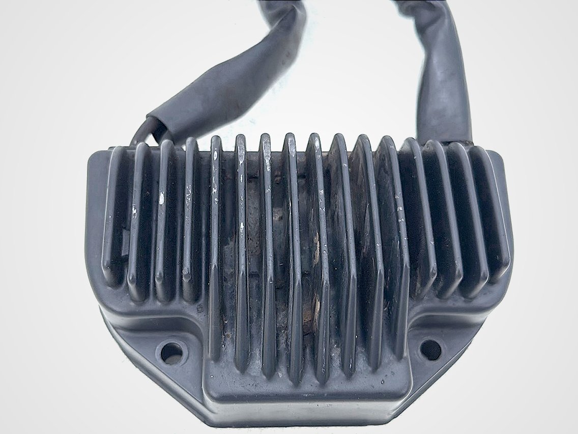 2004 Harley Dyna Super Glide FXDI OEM Voltage Regulator Rectifier