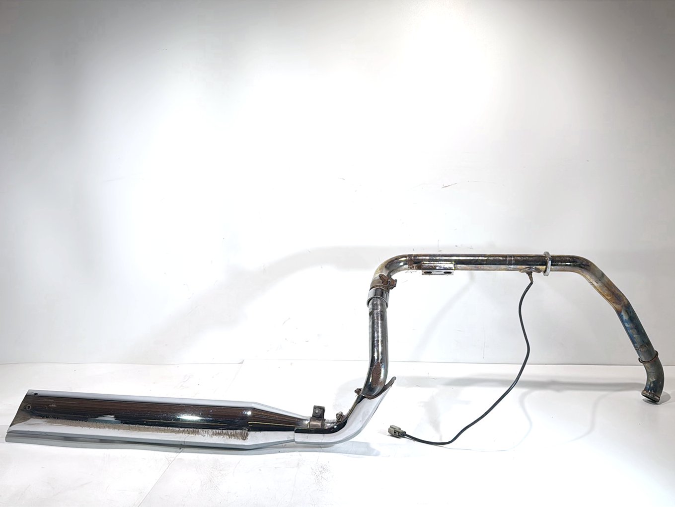 2008 - 2016 Harley-Davidson Touring Street Glide Exhaust Header Pipes Muffler Vance & Hines 66855-10A