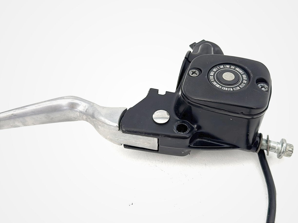 1999 - 2006 Harley-Davidson Touring Electra Glide Classic Front Right Brake Lever Master Cylinder 45013-96D