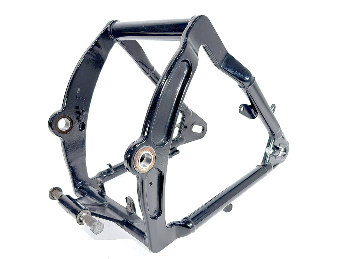 2001 Harley Softail Deuce FXSTD OEM Rear Fork Swingarm Swing Arm
