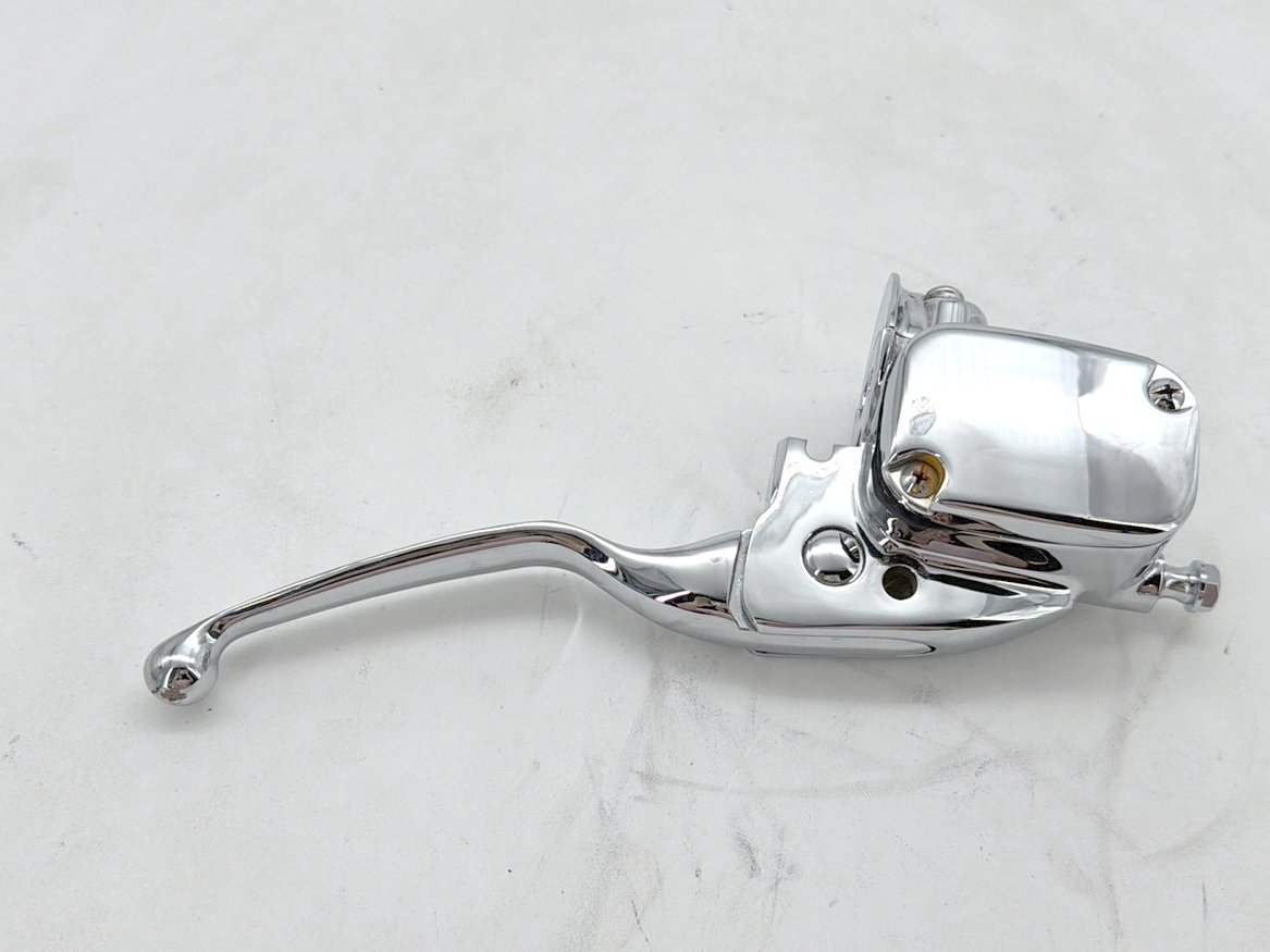 07 Harley Street Glide Touring FLHX OEM Front Right Brake Lever Master Cylinder