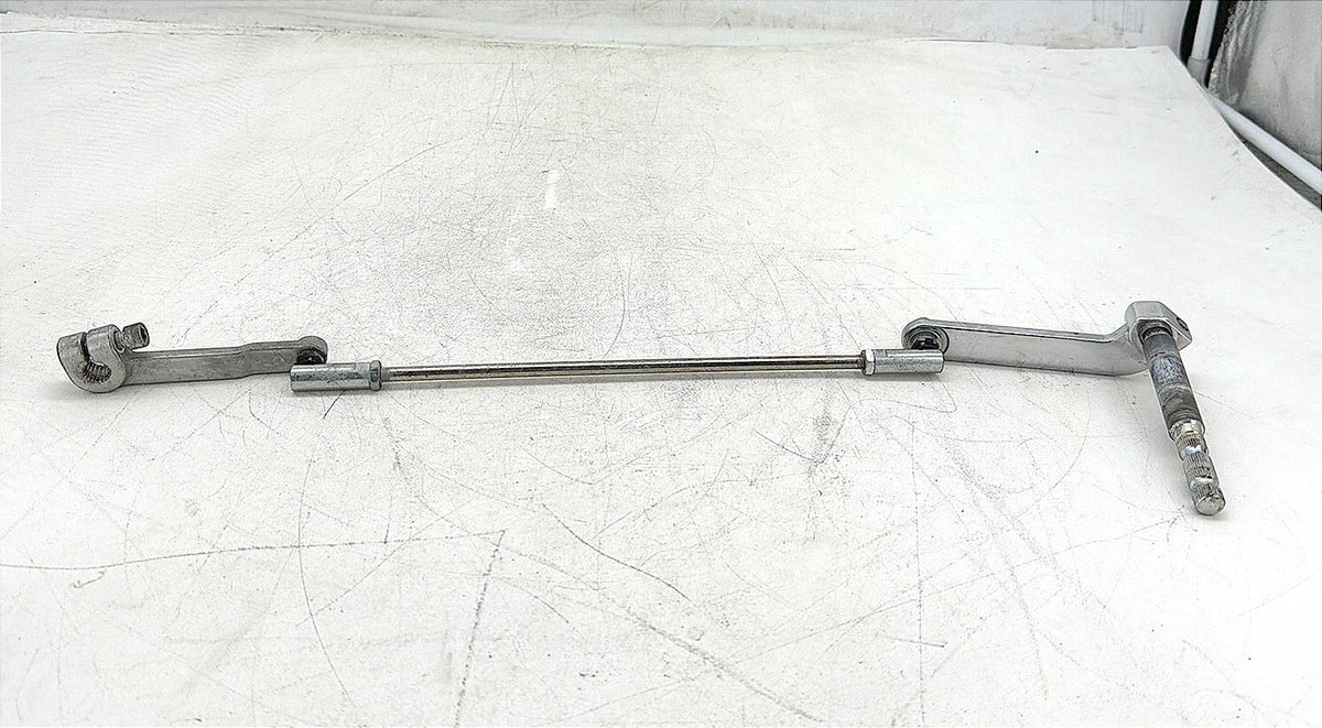 2007 Harley Electra Glide Touring Ultra OEM Gear Shifter Lever Arm & Rod linkage