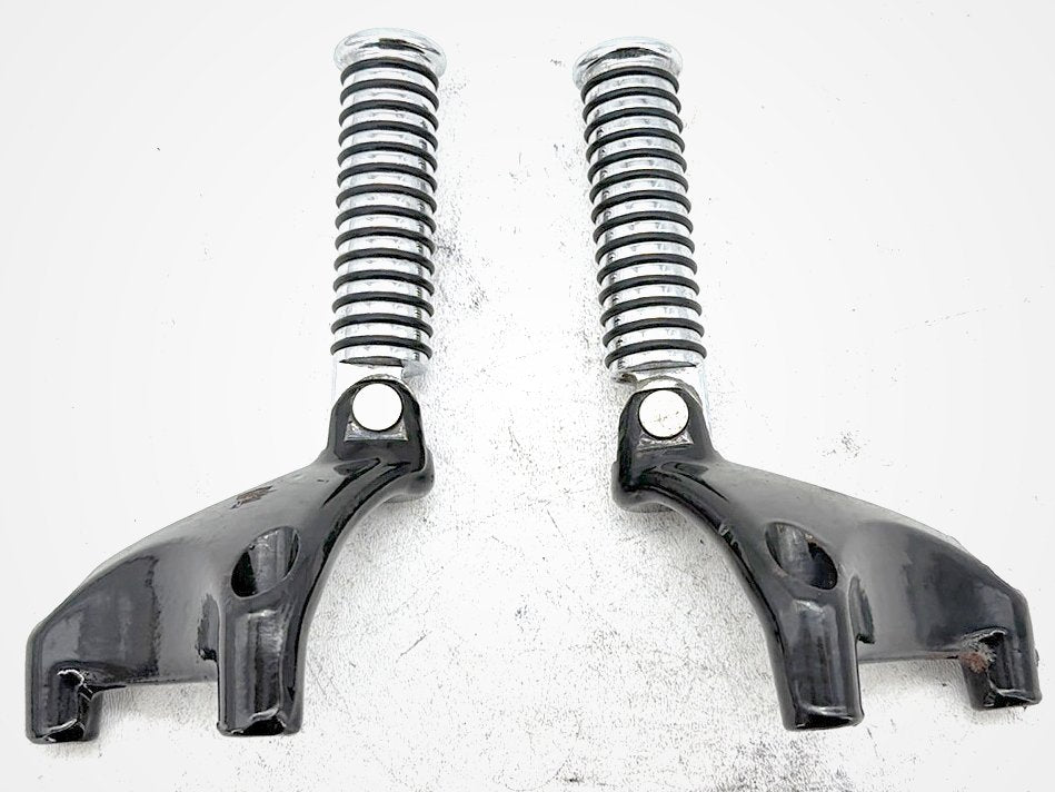2006 Harley Sportster 1200 Custom XL1200C OEM Passenger Left & Right Foot Pegs