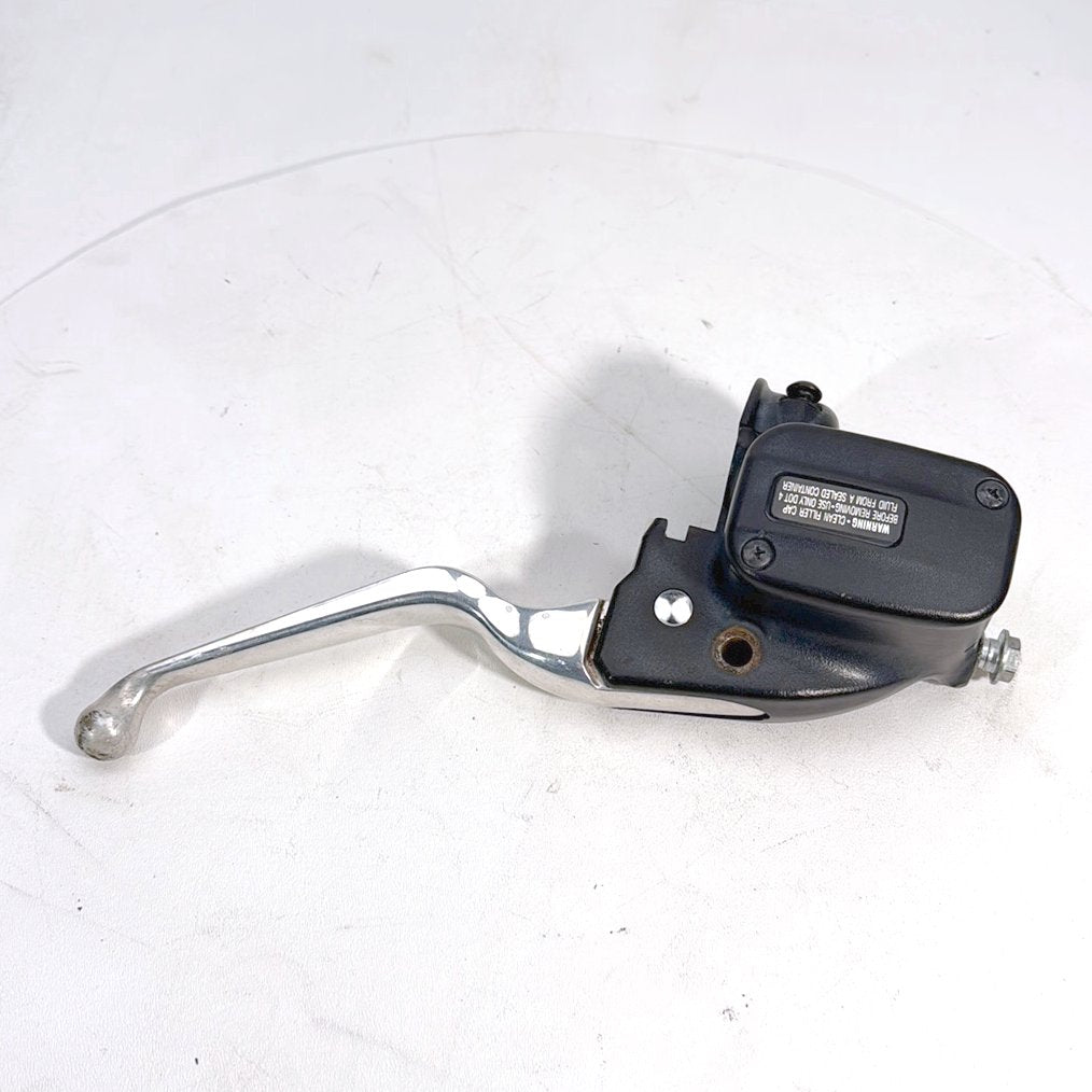 2017 - 2026 Harley-Davidson Softail Heritage Classic 114 Front Right Brake Lever Master Cylinder 41700233
