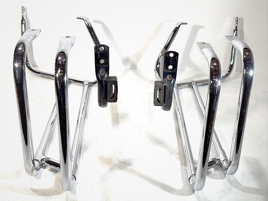 1984 - 1998 Harley-Davidson Touring Electra Glide Classic Rear Left Right Saddlebag Guard Rails Bar  	49193-93