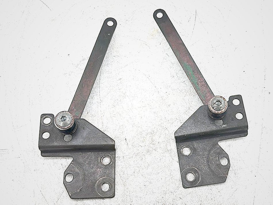 2005 Harley Electra Glide Touring FLHTI OEM Left & Right Saddlebag Mount Brackets