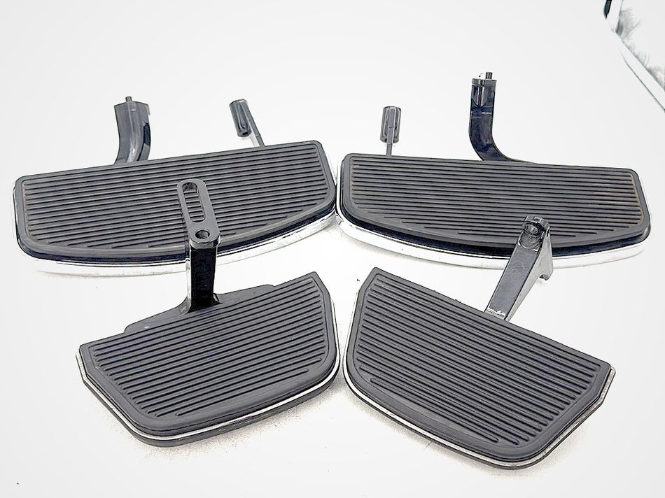2013 Harley Electra Glide Touring Left Right Driver & Pass Floorboard Foot Rest