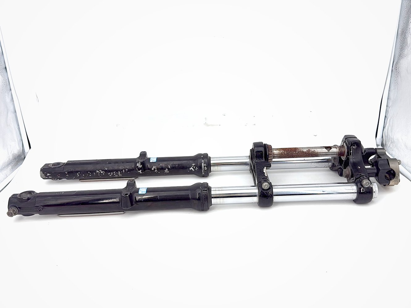 2004 - 2022 Harley-Davidson Sportster 1200 Nightster Front Triple Tree Set & LH RH Fork Legs Sliders 46758-07